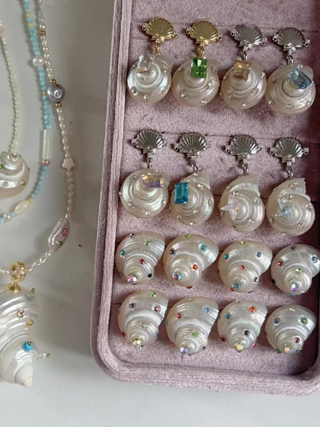 Rhinestones Conch Shell Earrings
