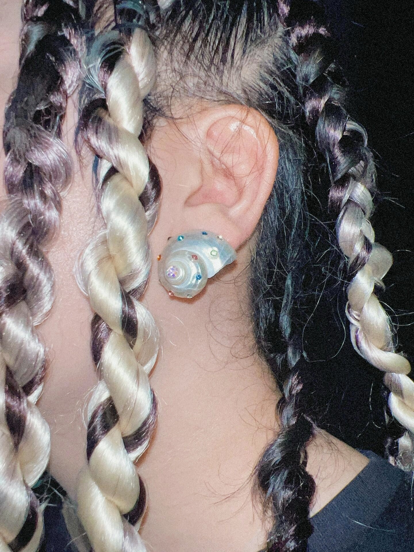 Rhinestones Conch Shell Earrings