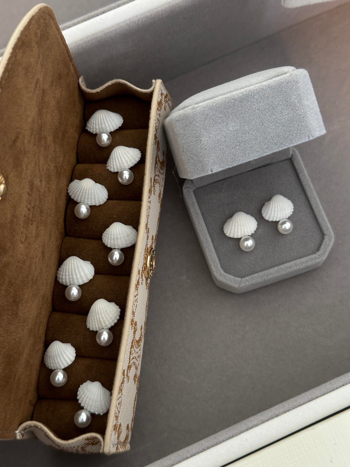 Clam Shell with Pearl Earrings