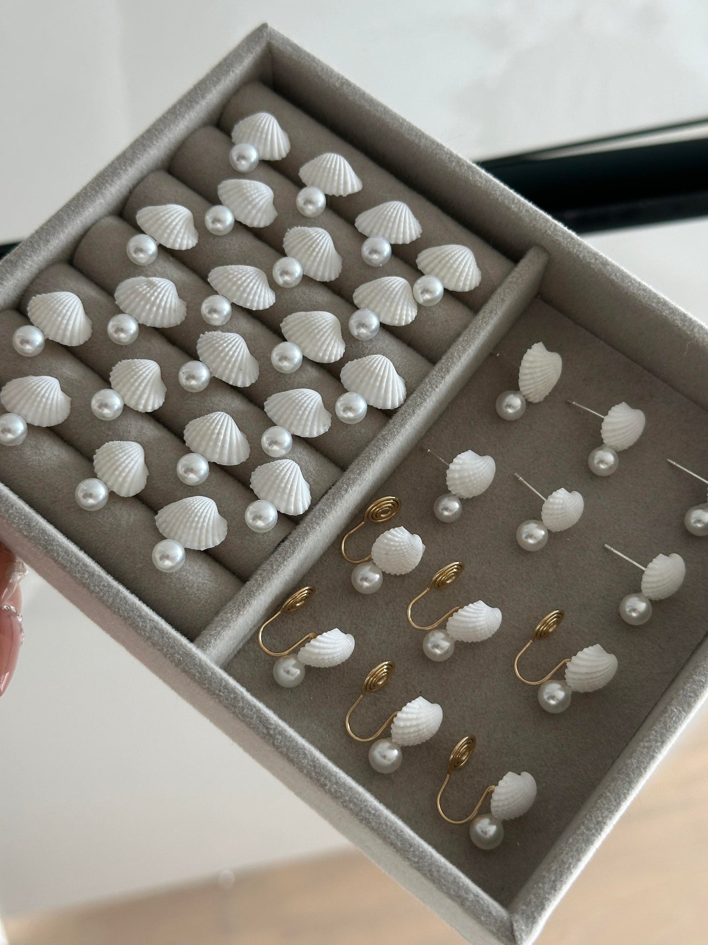 Clam Shell with Pearl Earrings