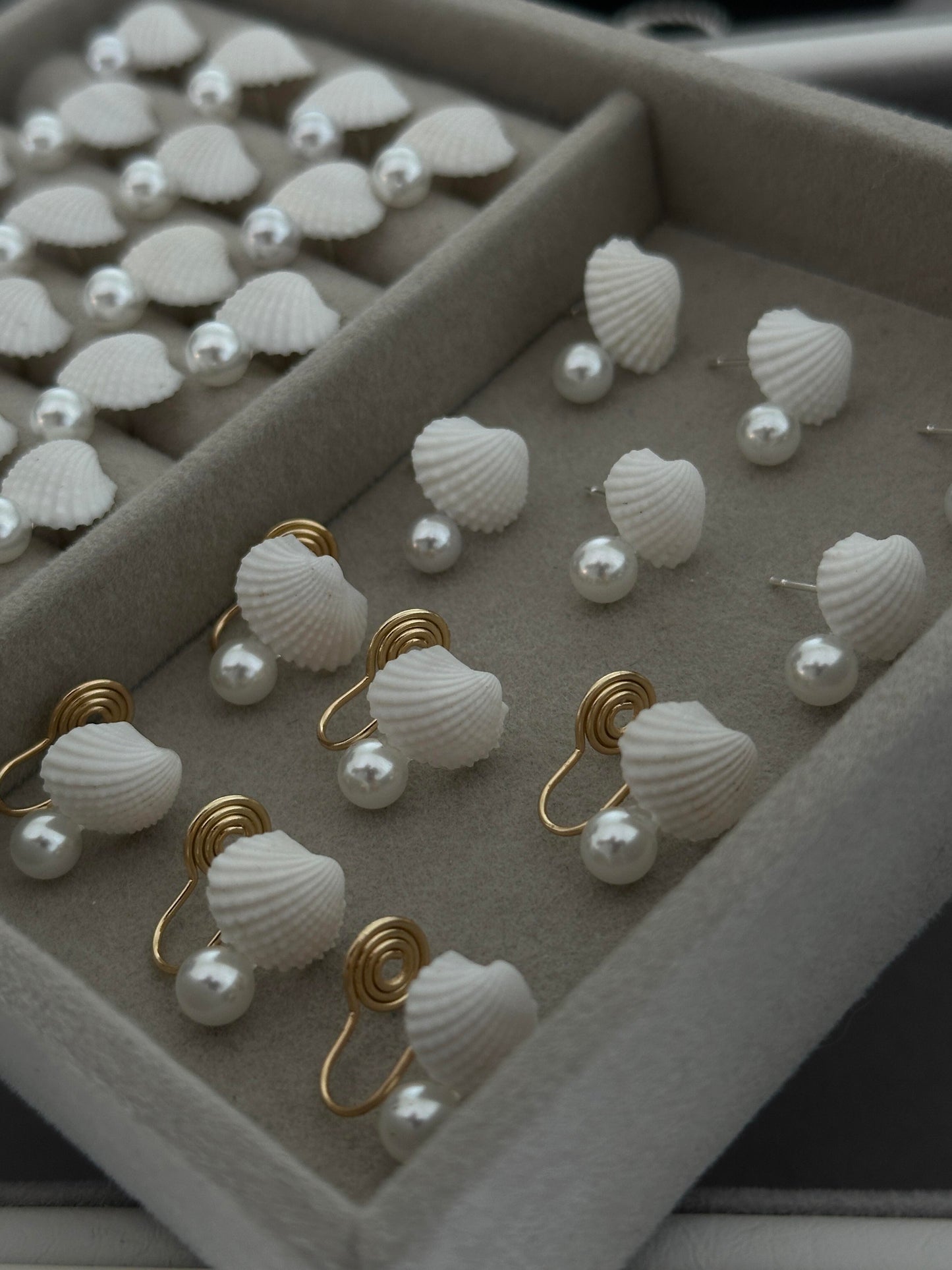 Clam Shell with Pearl Earrings