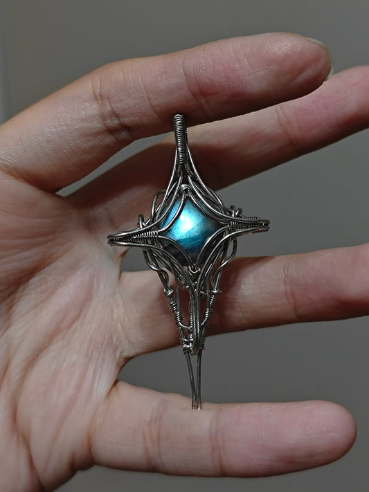 Stellar Edge Labradorite Pendant Necklace