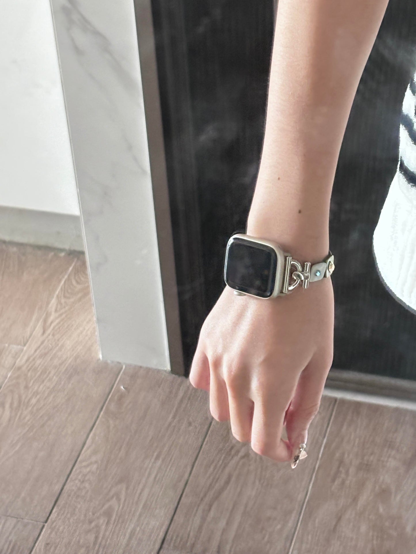 Handmade Pearl Oyster Shells Apple Watch Band
