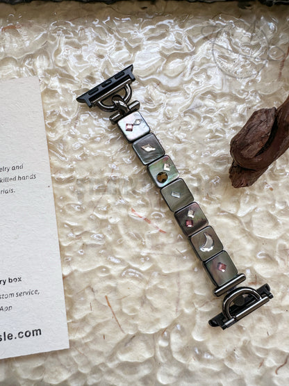 Handmade Pearl Oyster Shells Apple Watch Band