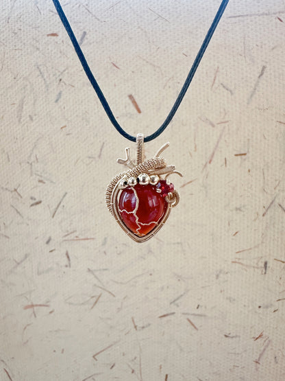 Beating Glow Heart-shaped Necklace