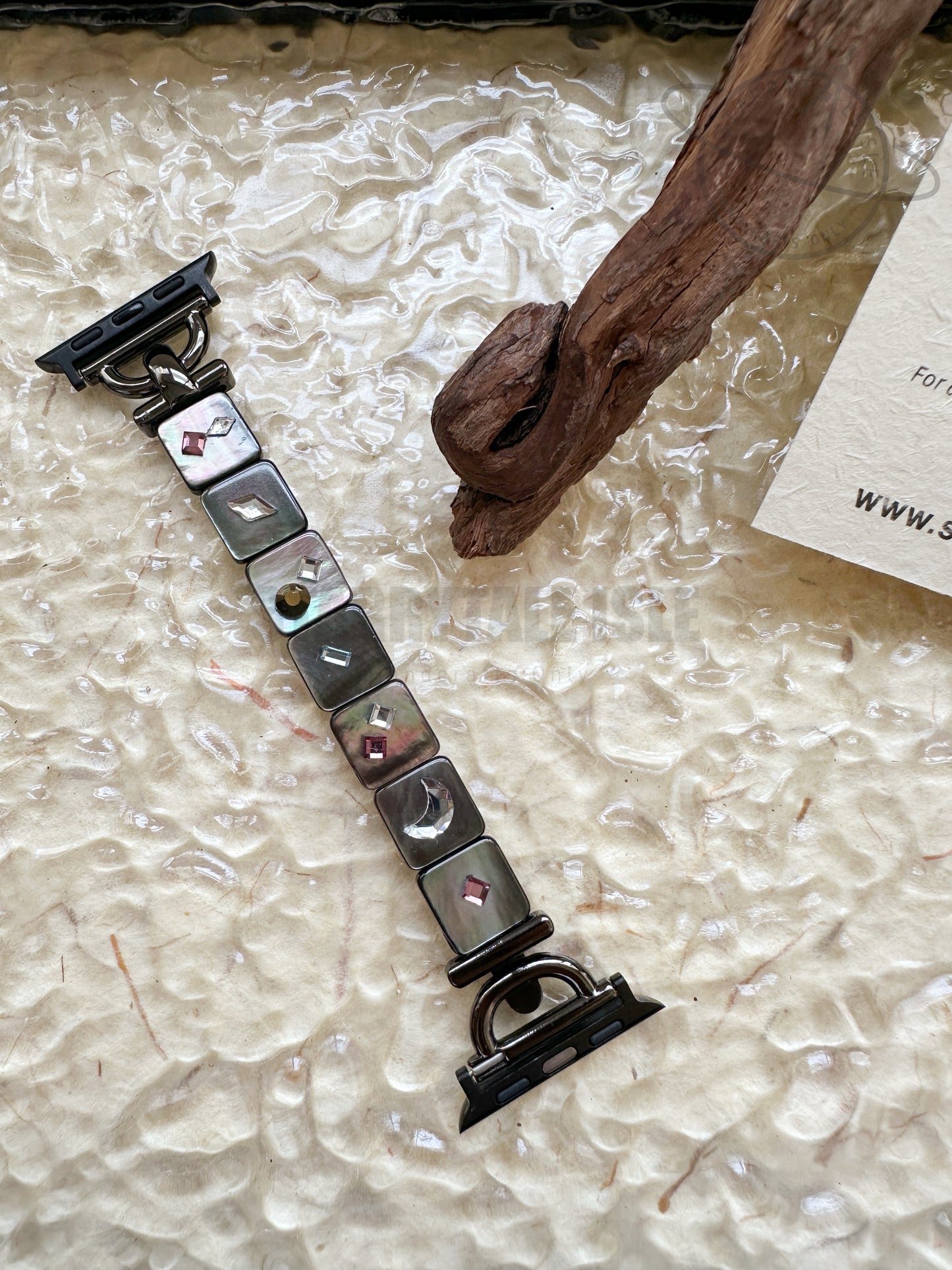 Handmade Pearl Oyster Shells Apple Watch Band