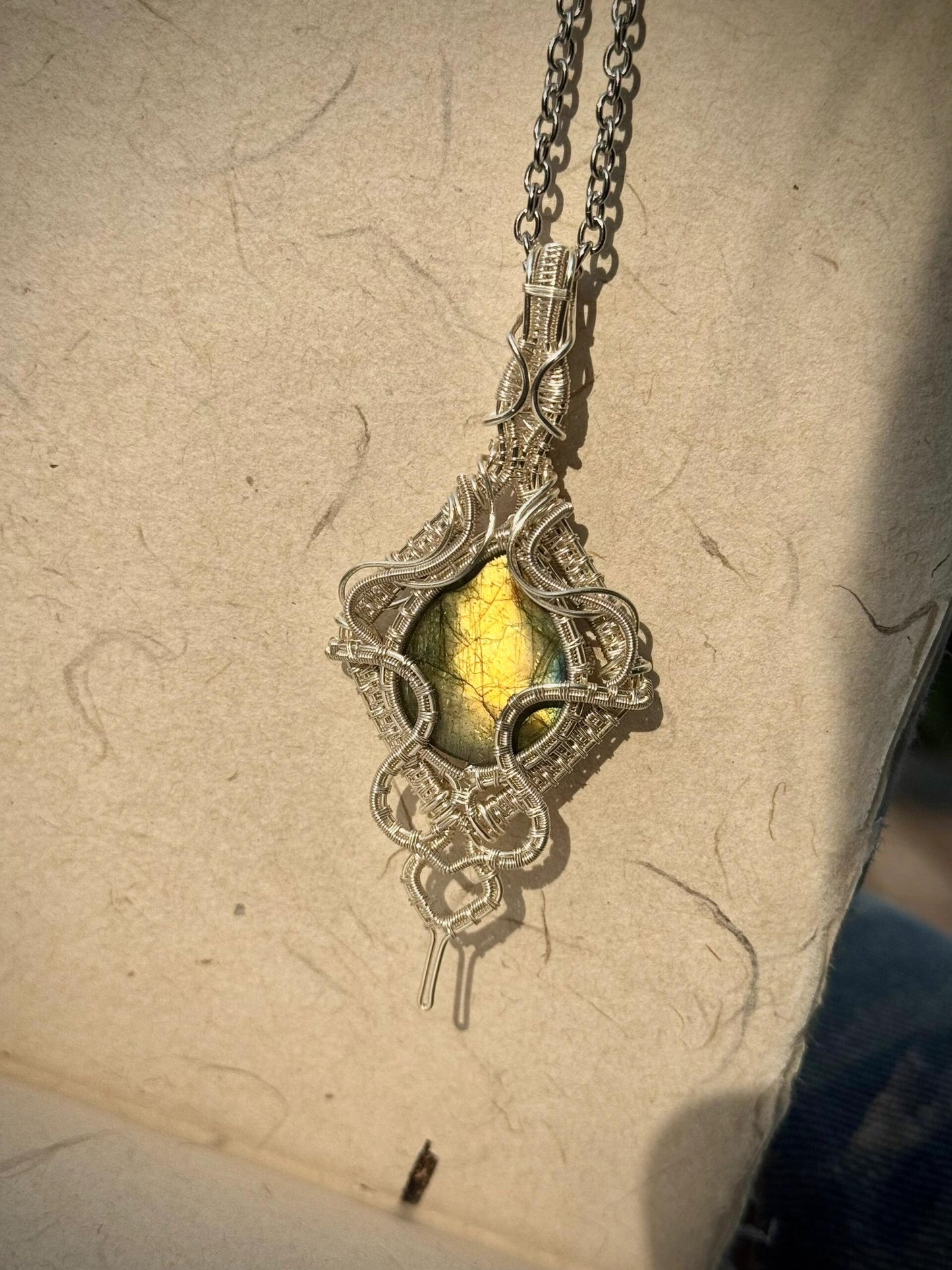 Elder’s Artefacts Series Pendant Necklace