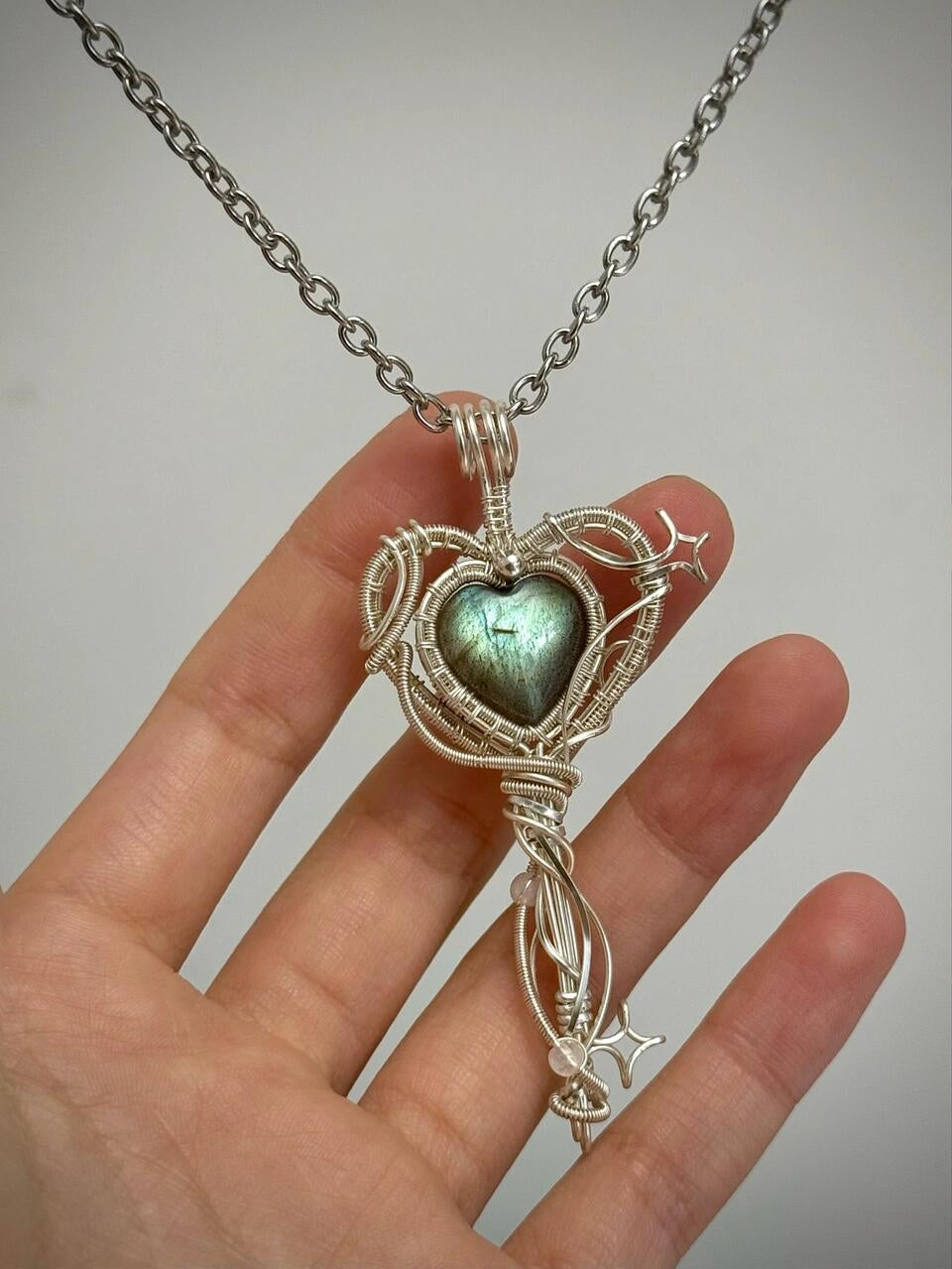 Heart-shaped Magical Key Pendant Necklace