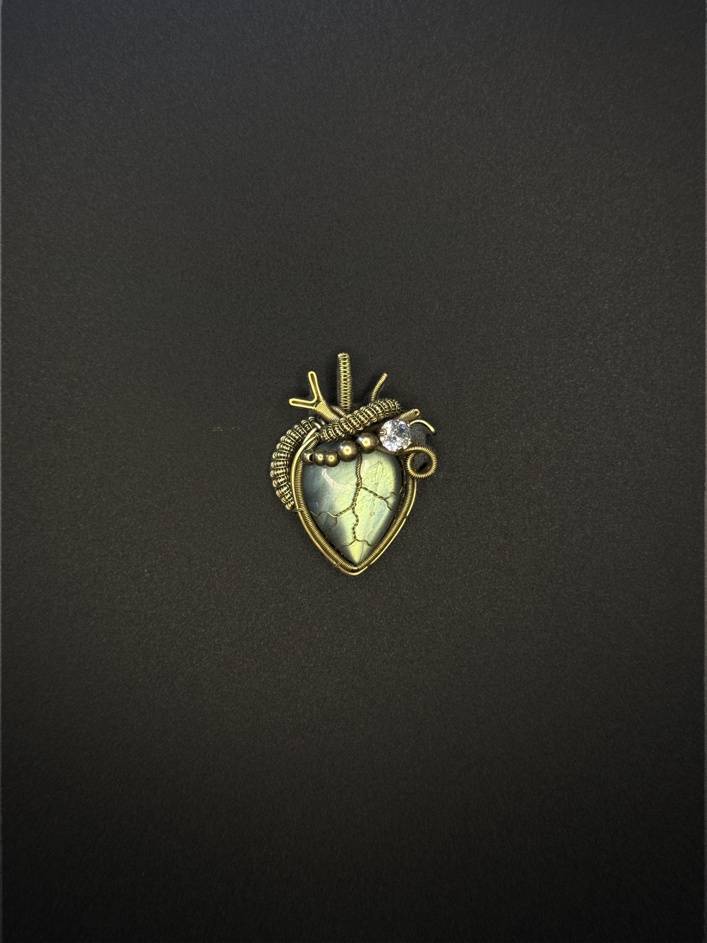 Beating Glow Heart-shaped Necklace