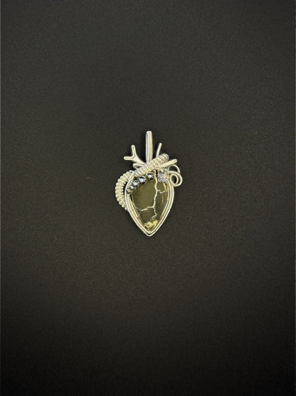 Beating Glow Heart-shaped Necklace