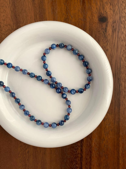 Vacation-Chic Kyanite & Garnet Quartz Crystal Bracelet / Necklace