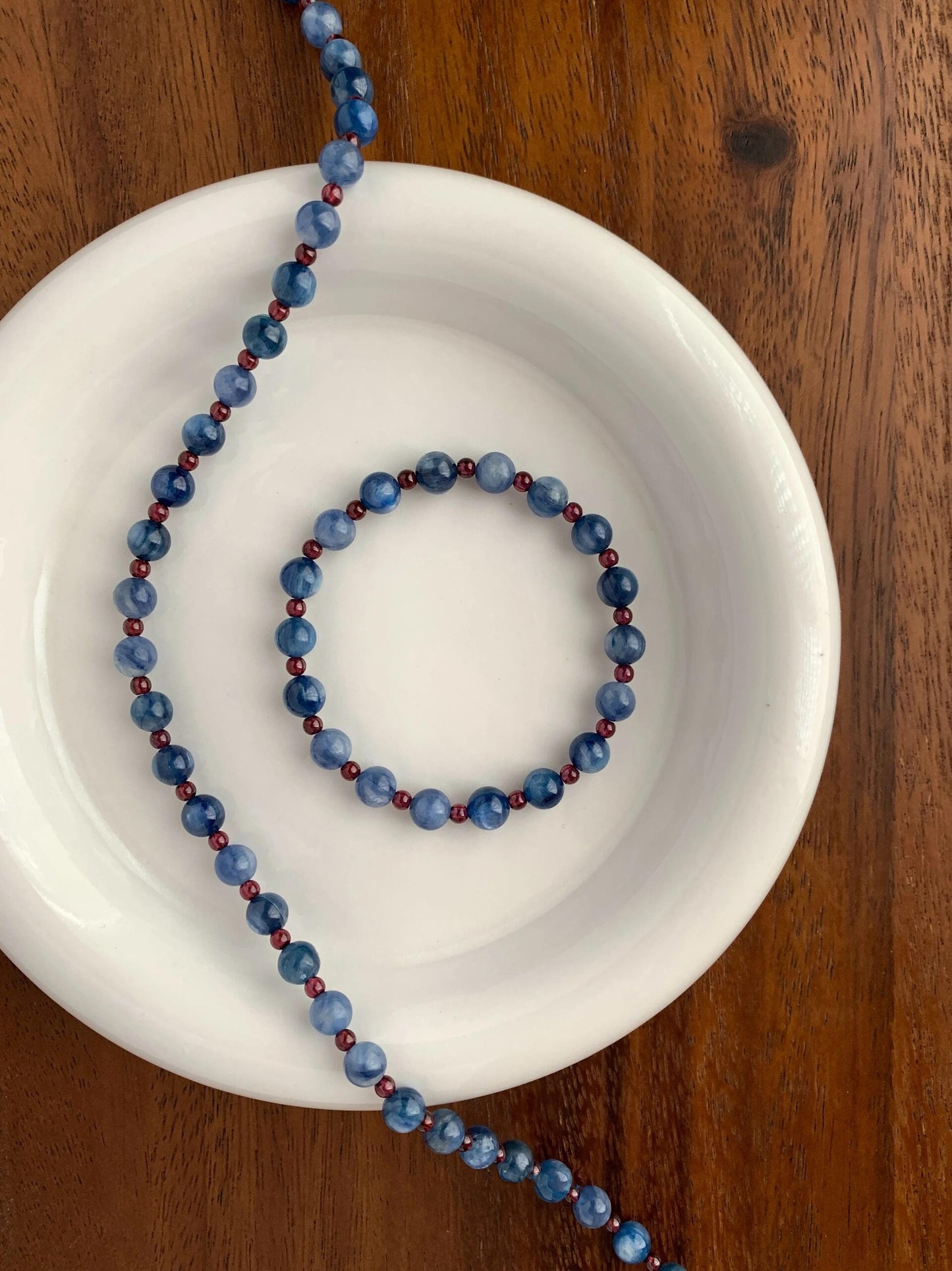 Vacation-Chic Kyanite & Garnet Quartz Crystal Bracelet / Necklace