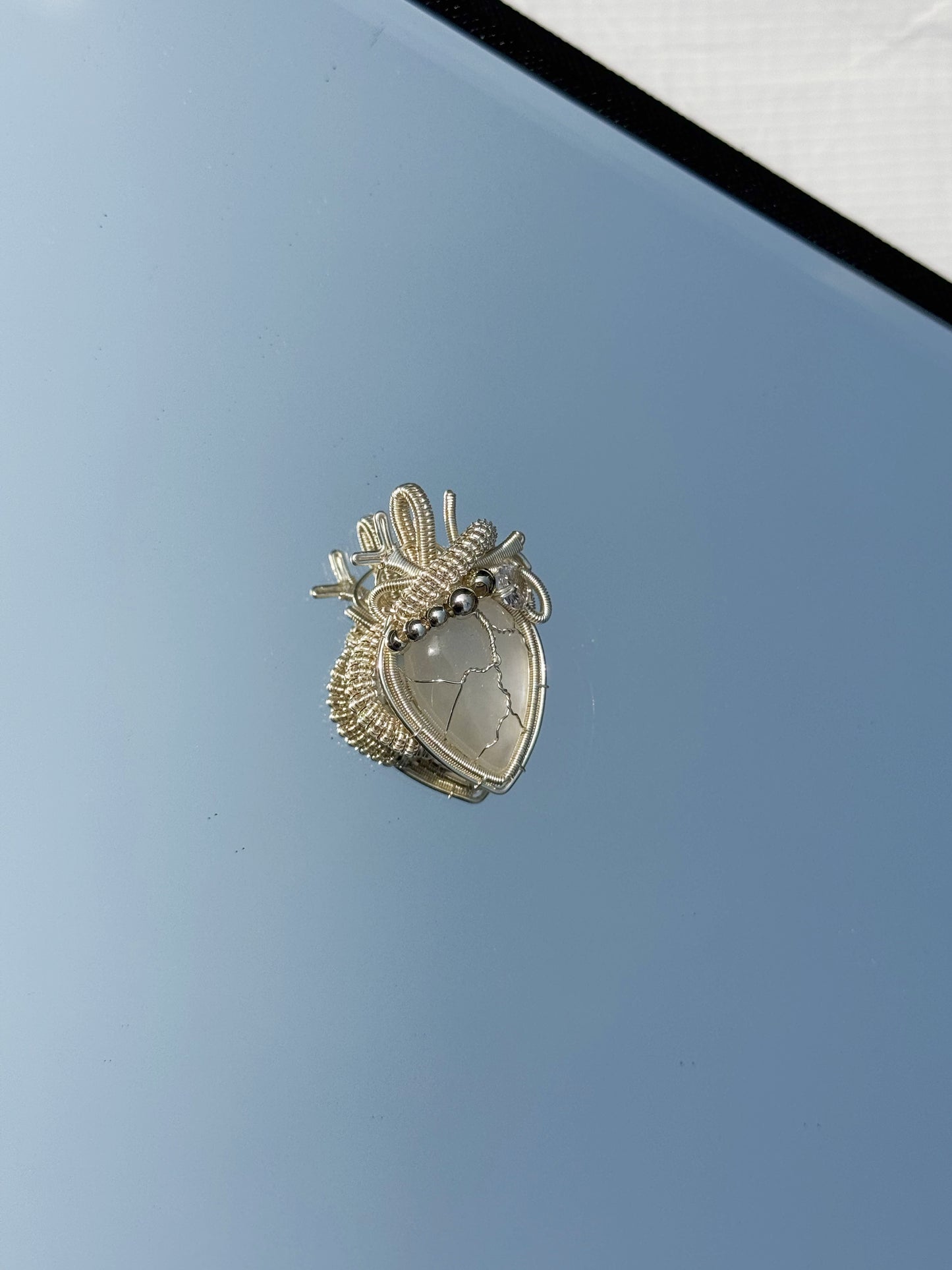 Beating Glow Heart-shaped Necklace