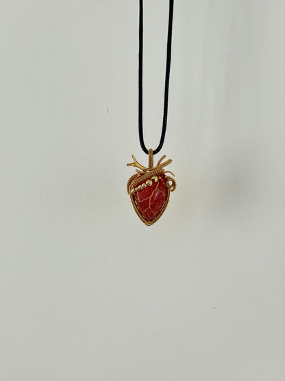 Beating Glow Heart-shaped Necklace