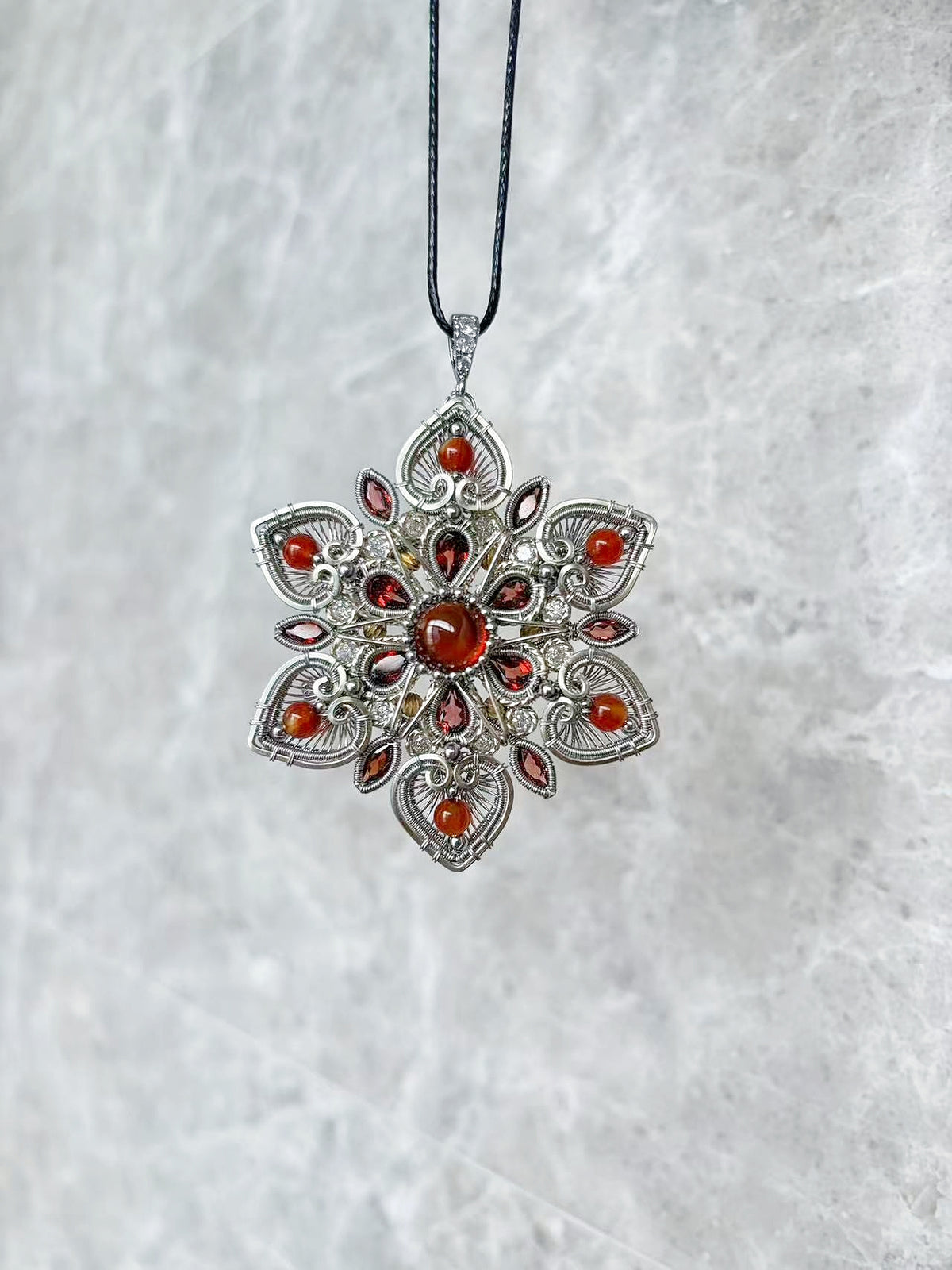 The Baoxiang Flower Garnet Pendant & Brooch